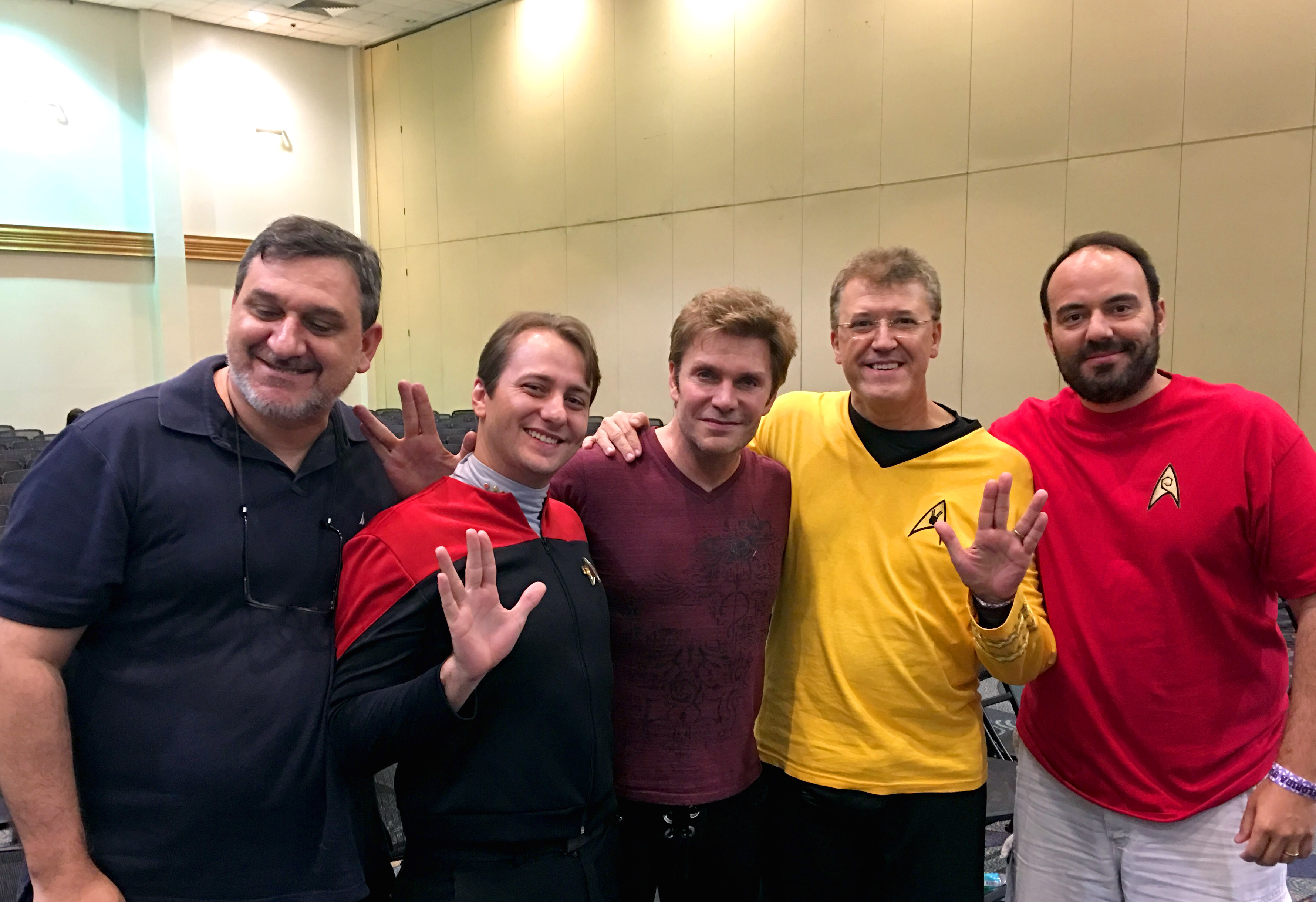 vic mignogna startrekkers